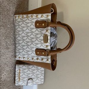 Brand new Michael kors bag and wallet